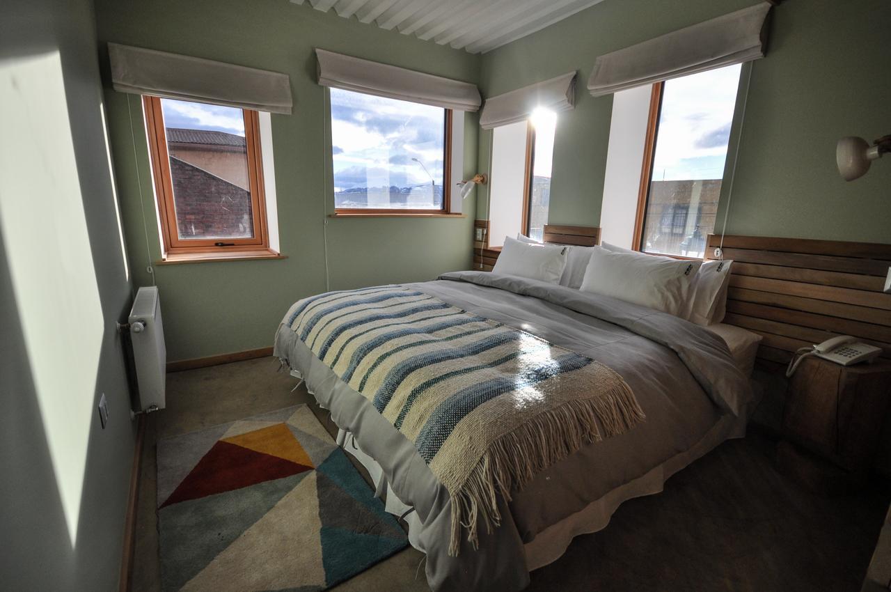 Hotel Vendaval Puerto Natales Bagian luar foto