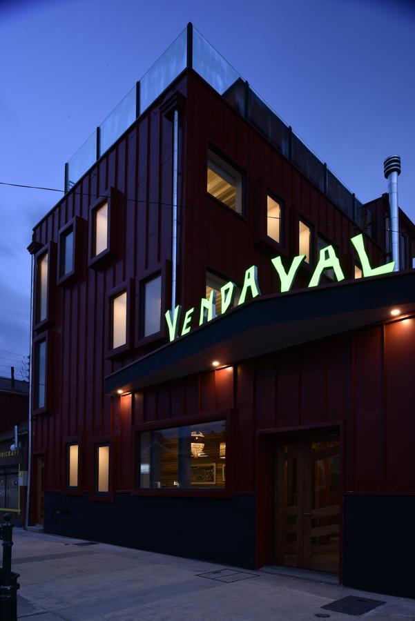 Hotel Vendaval Puerto Natales Bagian luar foto